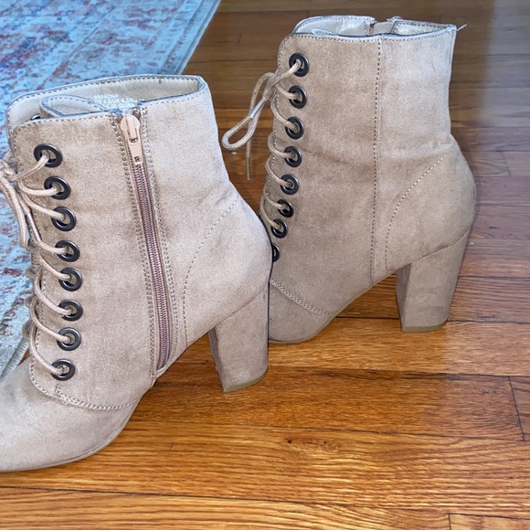 Sharona Bootie - Picture 7 of 8